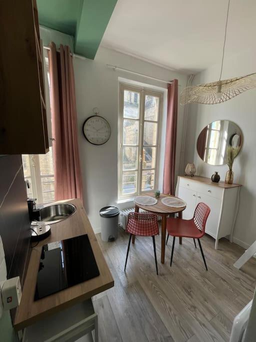 Au Coeur Du Centre Historique, Vue Unique Apartment Caen